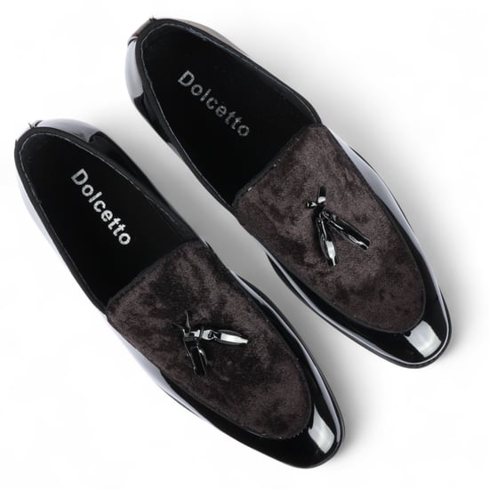 Svarta herrloafers med tofsar i sammet för formella lackskor - Image 6