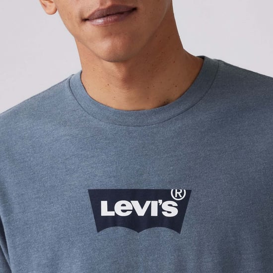 Men's Levis Classic Graphic T-Shirt in Indigo - Image 3