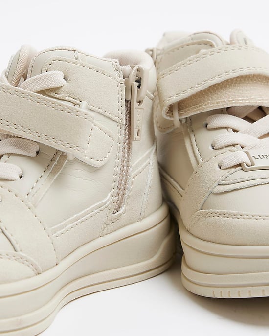 River Island Mini Boys Trainers Cream Velcro High Top - Image 4