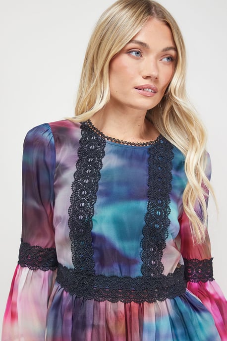 Prom Fluted Lace Trim Fluted Sleeve Mini Prom Dress