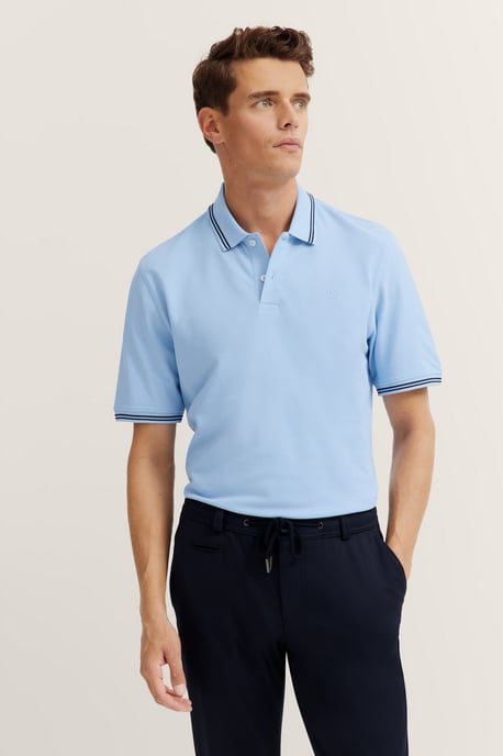 Bugatti Herren Polo met contrasterende strepen en borduursel op de borst - Image 1
