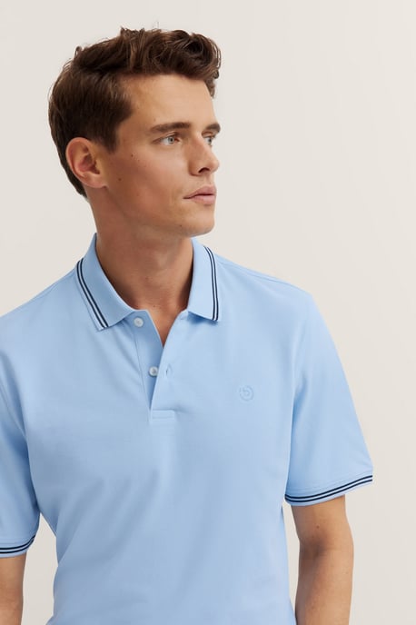 Bugatti Herren Polo met contrasterende strepen en borduursel op de borst - Image 4