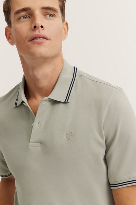 Bugatti Herren Polo met contrasterende strepen en borduursel op de borst - Image 4