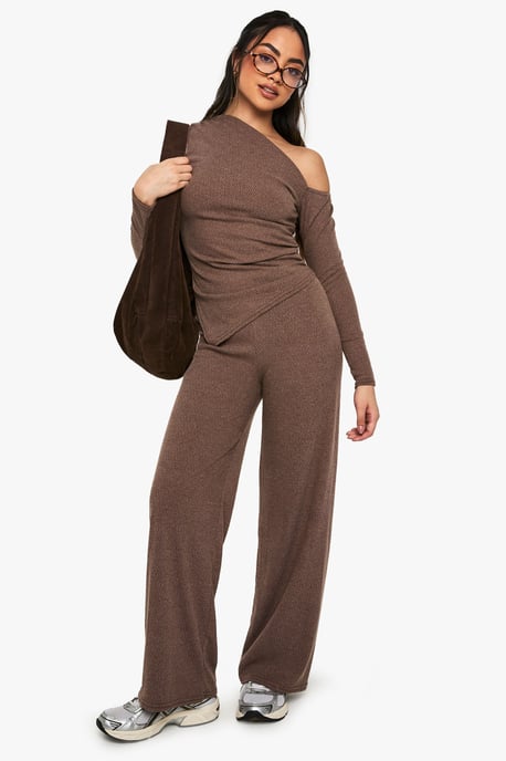 Rib Asym Neckline Ruched Long Sleeve Top - Image 3