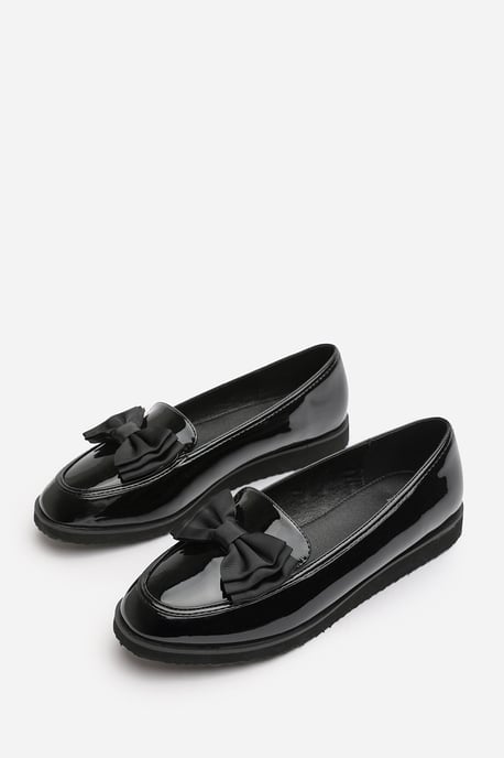 Wheres That From Womens 'Cathy' School Shoes Slip On Loafers With Bow - Image 4
