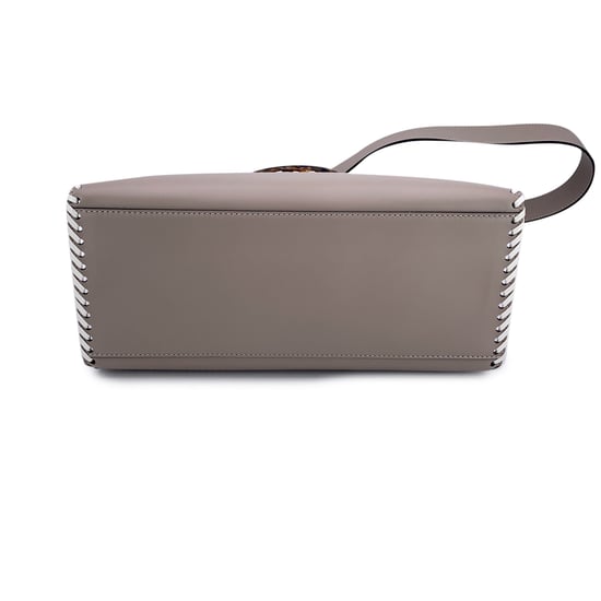 Fendi Leather Tote Bag Sunshine - Image 5