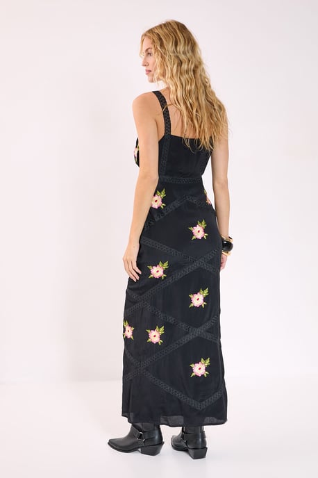Embroidered Lace Trim Cut Out Maxi Dress - Image 4