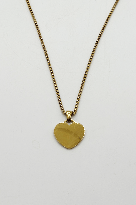Heart Shape Pendant Necklace in Gold - Gift boxed - Image 5