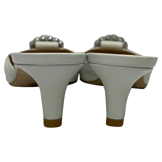 Stuart Weitzman Buckle-Embellished Kitten-Heel Mules in White Leather - Image 4