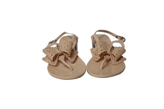 Salvatore Ferragamo Perala Ribbon Thong Sandals in Pink Rubber - Image 2