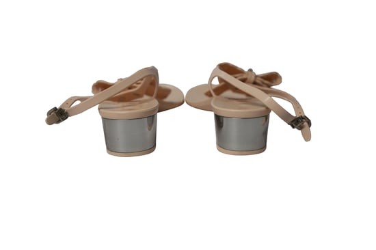 Salvatore Ferragamo Perala Ribbon Thong Sandals in Pink Rubber - Image 4