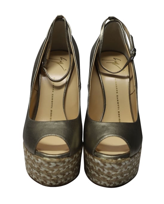 Giuseppe Zanotti Cumber 105 Wedge in Gold Leather - Image 2