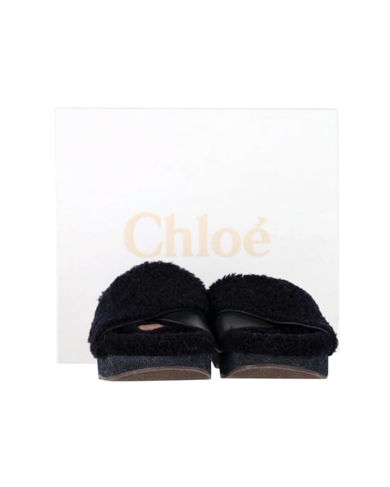 Chloe Wavy Slides in Black Shearling and Leather - Image 4