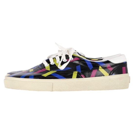 Saint Laurent Printed Low Top Snekaers in Black Leather - Image 4