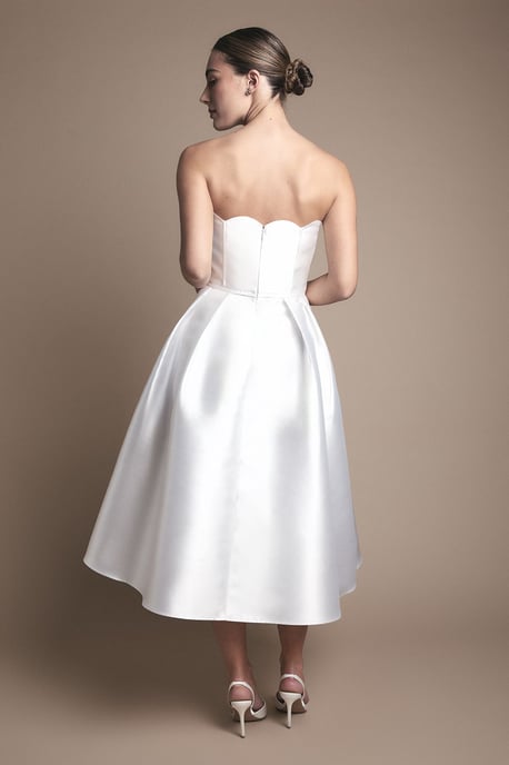 Scalloped Strapless Midi Wedding Dress - Image 3