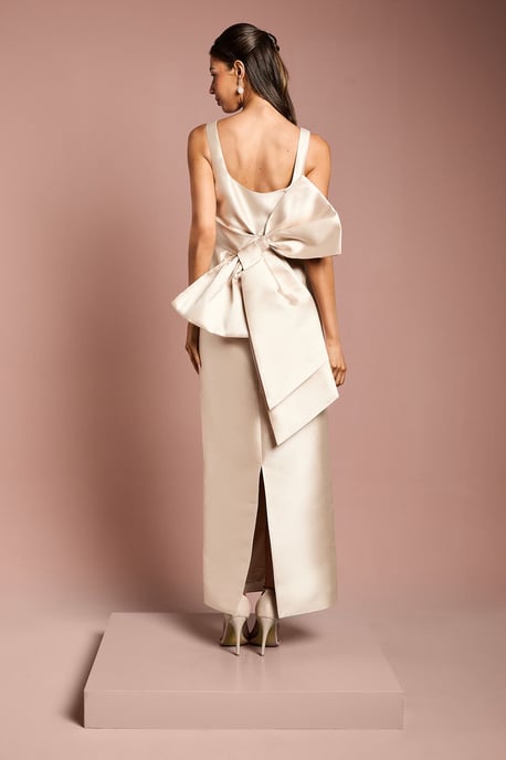 Twill Sleeveless Column Bridesmaid Dress with Statement Bow Back - Image 4