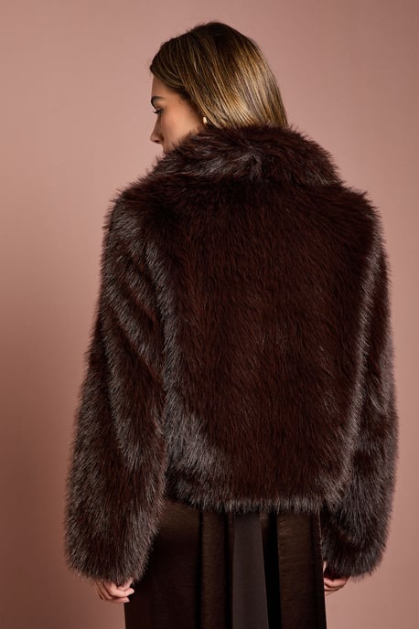 Occasion Short Faux Fur Coat - Image 4