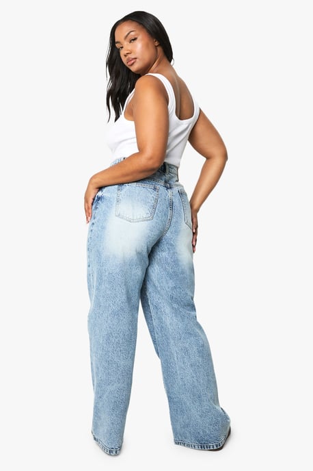 Boohoo Basics Plus Basics High Waisted Wide Leg Jeans - Image 2