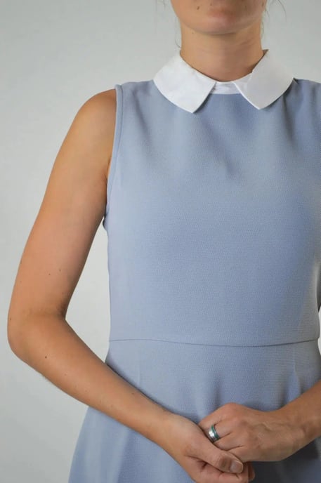 Sleeveless Skater Dress With Collar - Image 4