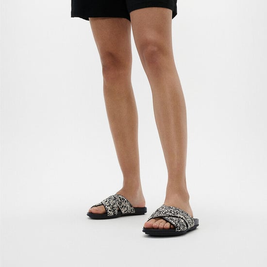 Fitflop Gracie Woven Womens Slides Black/ivory Mix - Image 6