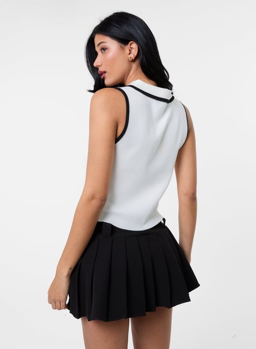 Half Zip Crop Polo Top With Contrast Piping - Image 4