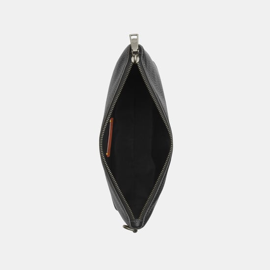 Pouch in Pebbled Leather - Image 2