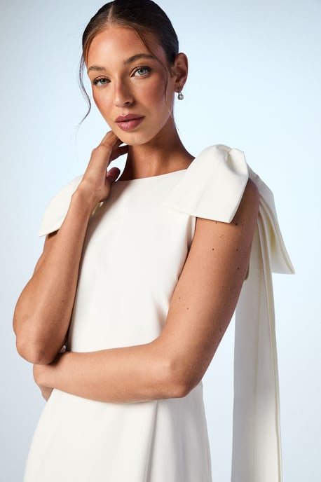Bow Detail Button Back Maxi Wedding Dress - Image 4