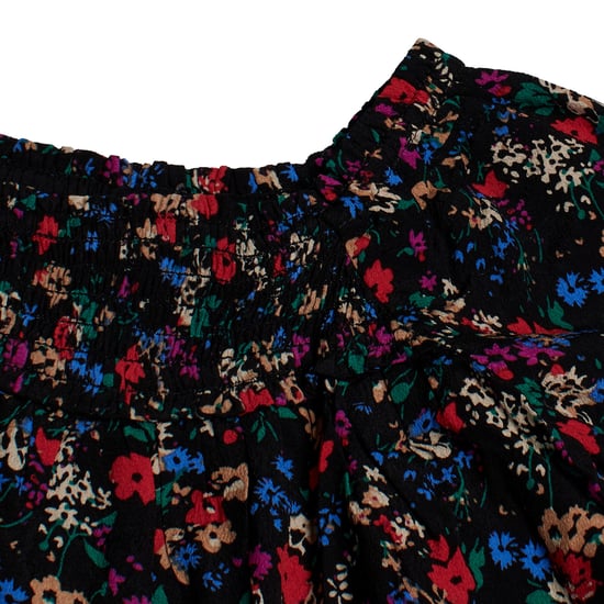 Blommig klänning med rynkor 486307 för flicka - Image 2