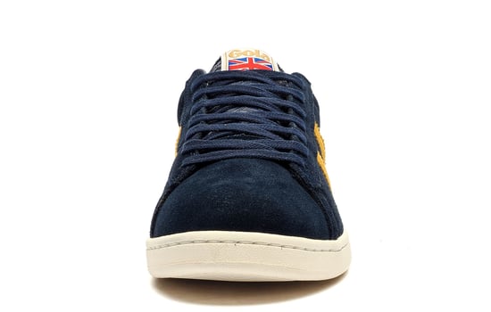 Gola Classics Equipe Suede Mens Trainers - Image 5