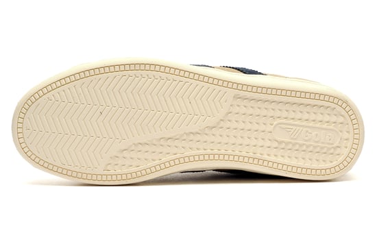 Gola Classics Equipe Suede Mens Trainers - Image 4