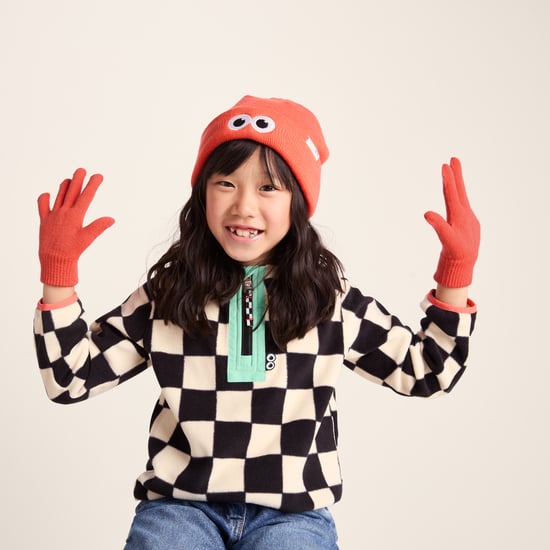 Soay Kids Shaun the Sheep Knit Gloves Satsuma Orange - Image 4
