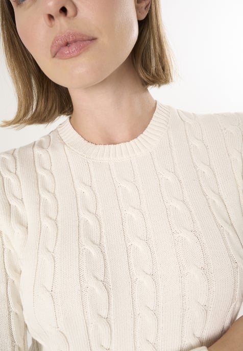 Pullover V-Neck Cable Knit Pullover - Image 3