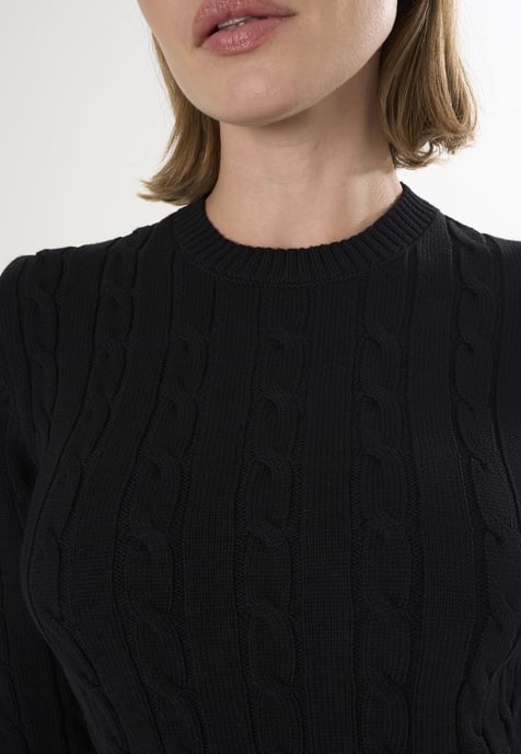 Pullover V-Neck Cable Knit Pullover - Image 3