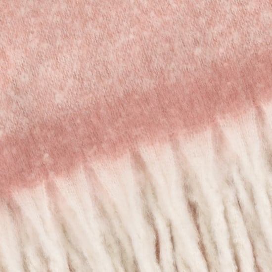 furn. Cozy Woven Tasselled Throw - Image 3