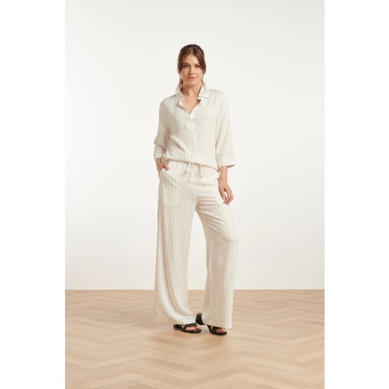 Smashed Lemon 25129 te pinstripe linnen top met v-hals | - Image 3