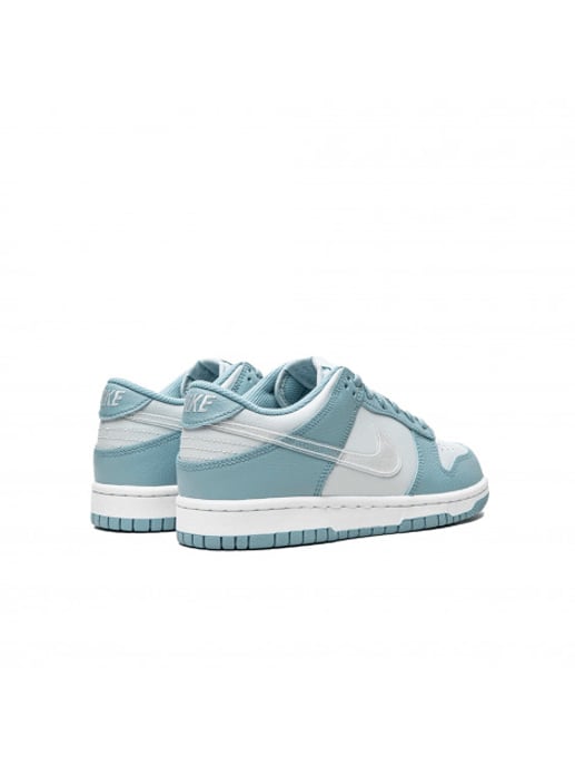 Nike Dunk low aura worn blue clear (gs) - Image 3