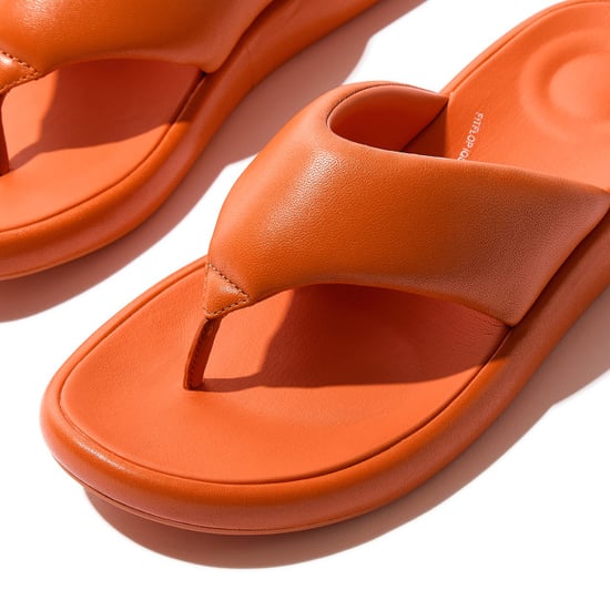 FitFlop Iqushion d-luxe padded leather toe-post sandals - Image 5