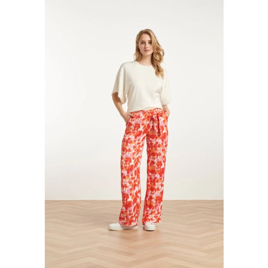 Smashed Lemon 25209 satijnen broek met peach bloemenprint | - Image 3
