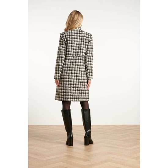 Smashed Lemon Houndstooth jas met hoge hals in zwart en off-white | - Image 2