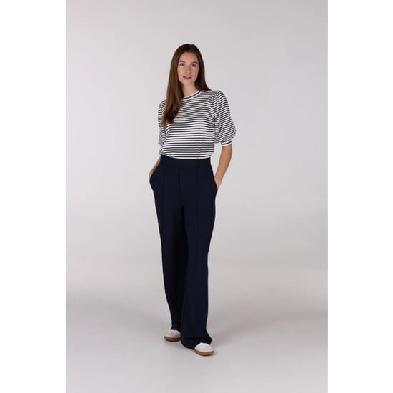 Jansen Amsterdam Kim top k 136 stripe short puffed sleeve offwhite- dark blue - Image 5