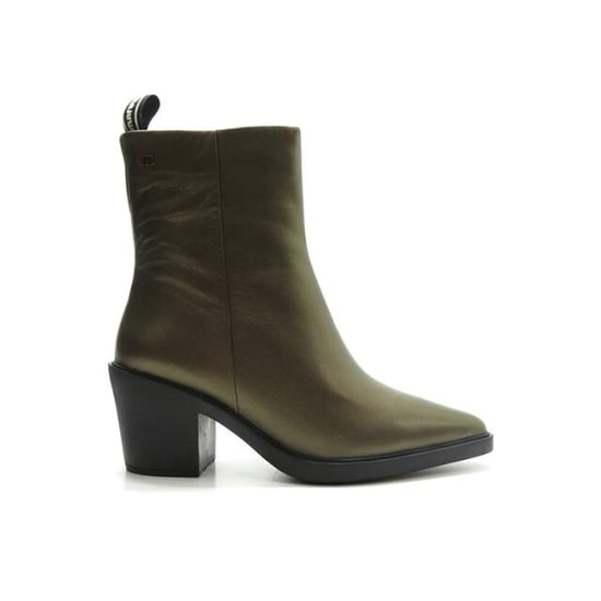 Maruti Gisele leather - Image 1