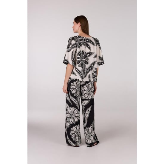 Jansen Amsterdam Fianna blouse wtt2 120 short sleeve off white/ black - Image 4