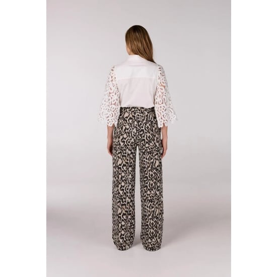 Jansen Amsterdam Odelia blouse l710 lach sleeves off-white - Image 3