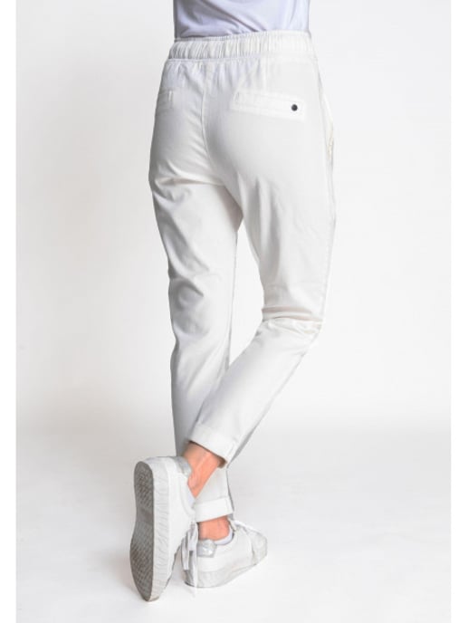 Zhrill Fabia Casual Off White - Image 3
