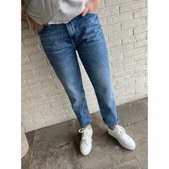 Cup of Joe Daisy mom fit blue denim - Image 1