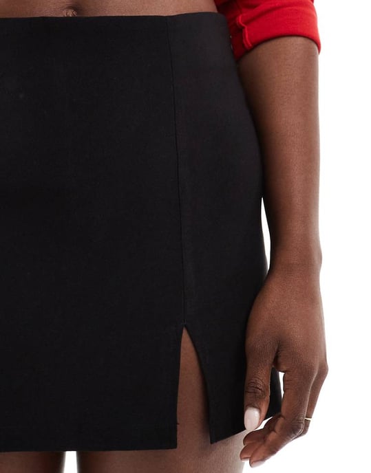 Miss Selfridge bengaline double split mini skort in black - Image 3