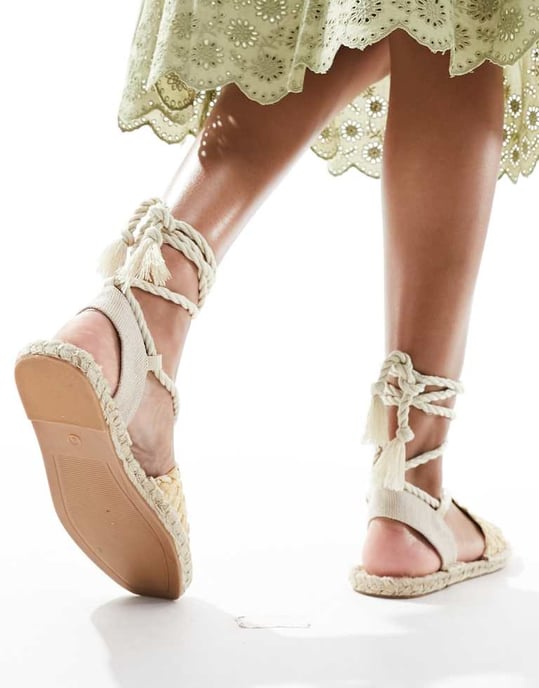 ASOS DESIGN Jungle woven strappy espadrilles in natural raffia - Image 4