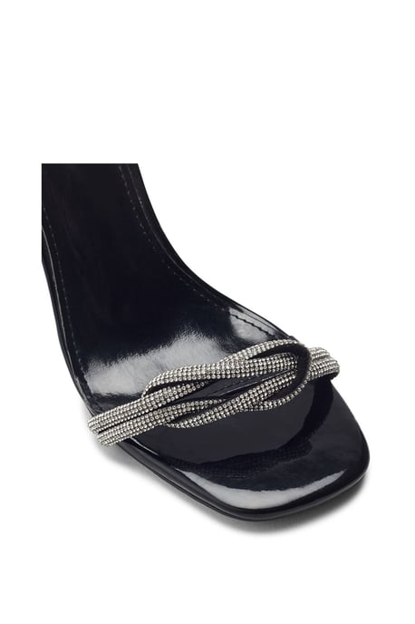 Lezara Black Heels - Image 2