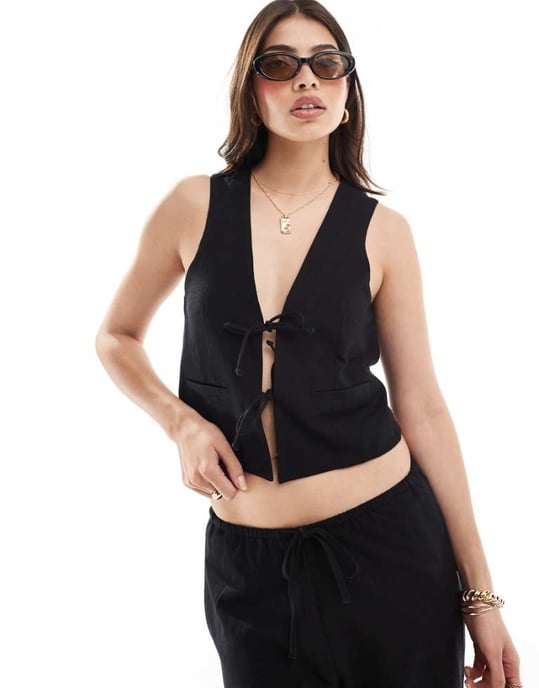 Iisla & Bird double tie beach waistcoat co-ord in black - Image 1