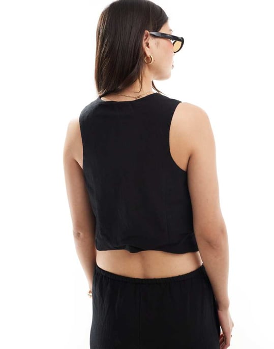 Iisla & Bird double tie beach waistcoat co-ord in black - Image 4